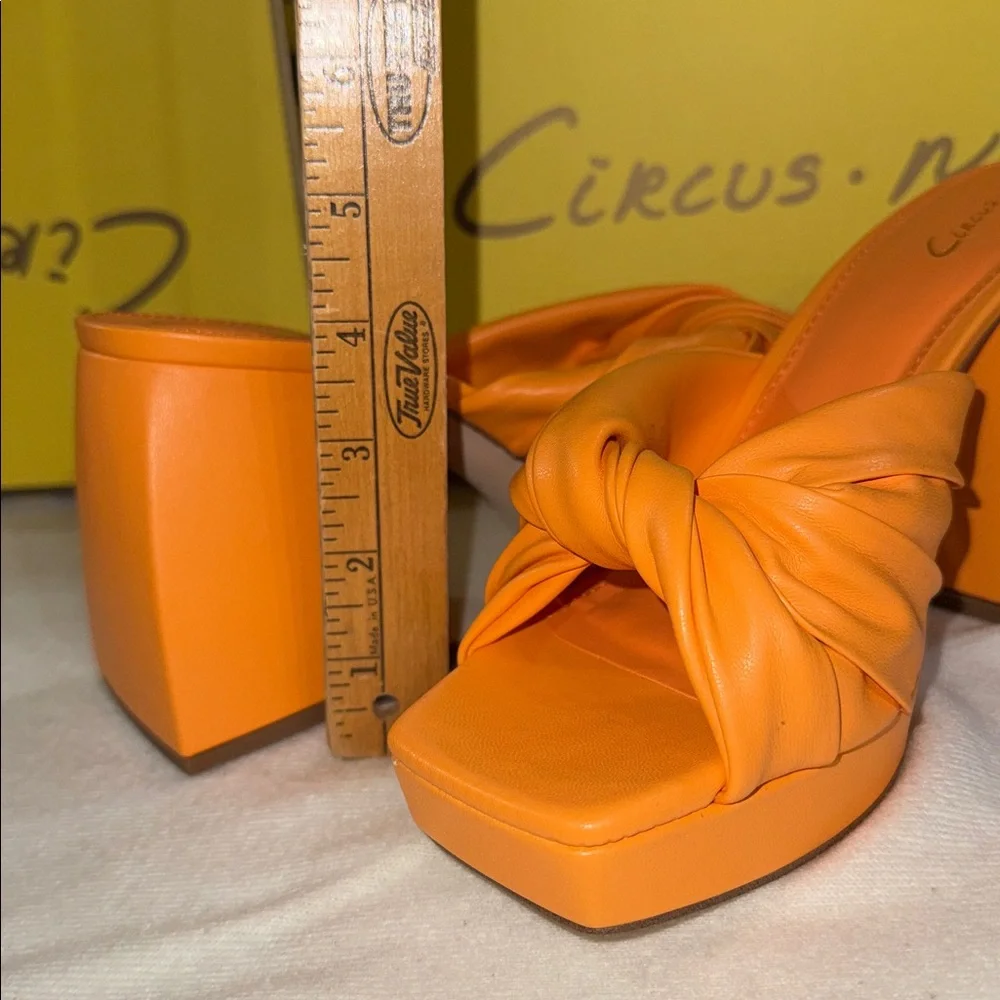 CIRCUS NY BY SAM EDELMAN
Marianna Platform Sandal - Creamsicle - Picture 2 of 3